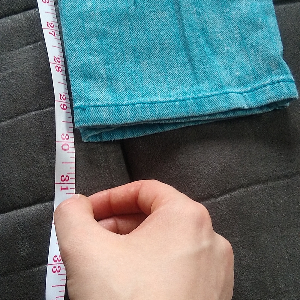 Jeans - Picture 4 of 4